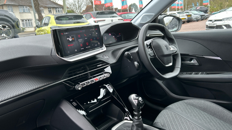 Peugeot 208 1.2 PureTech 100 Allure 5dr Petrol Hatchback